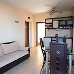 公寓 Complex Apolon