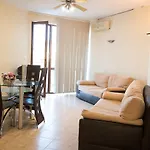 Complex Apolon 公寓