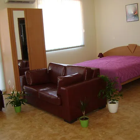 Complex Apolon نيسيبار