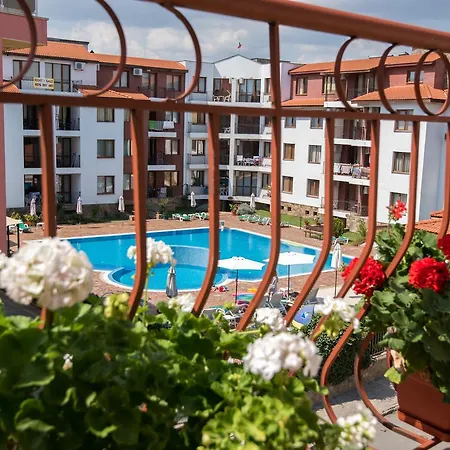 Complex Apolon Apartman Neszebar